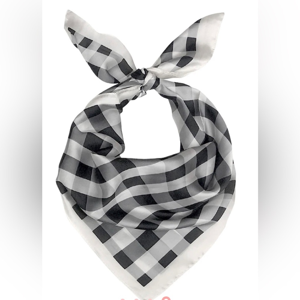 NWT Halston Heritage Black and White Checkered Scarf 11x11 Classy Checker Preppy